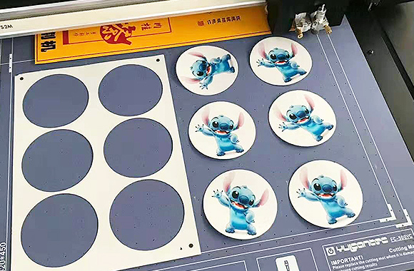 Package-Box_Tags_Crafts_Stickers-09
