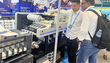 VR350 Roll label cutter