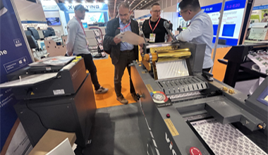 Foil stamping laminator